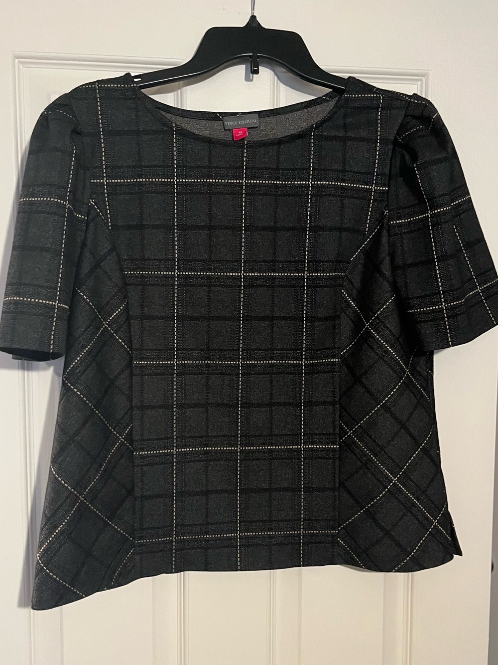 Vince Camuto Black Plaid Short Sleeve Boxy Tunic